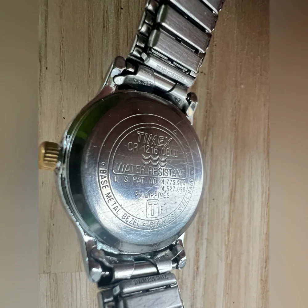 Timex indiglo Ladies two-tone bracelet watch NEW BATTERY